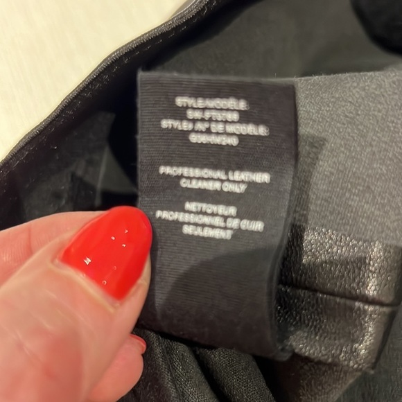 Helmut Lang black leather pants. - Picture 5 of 6